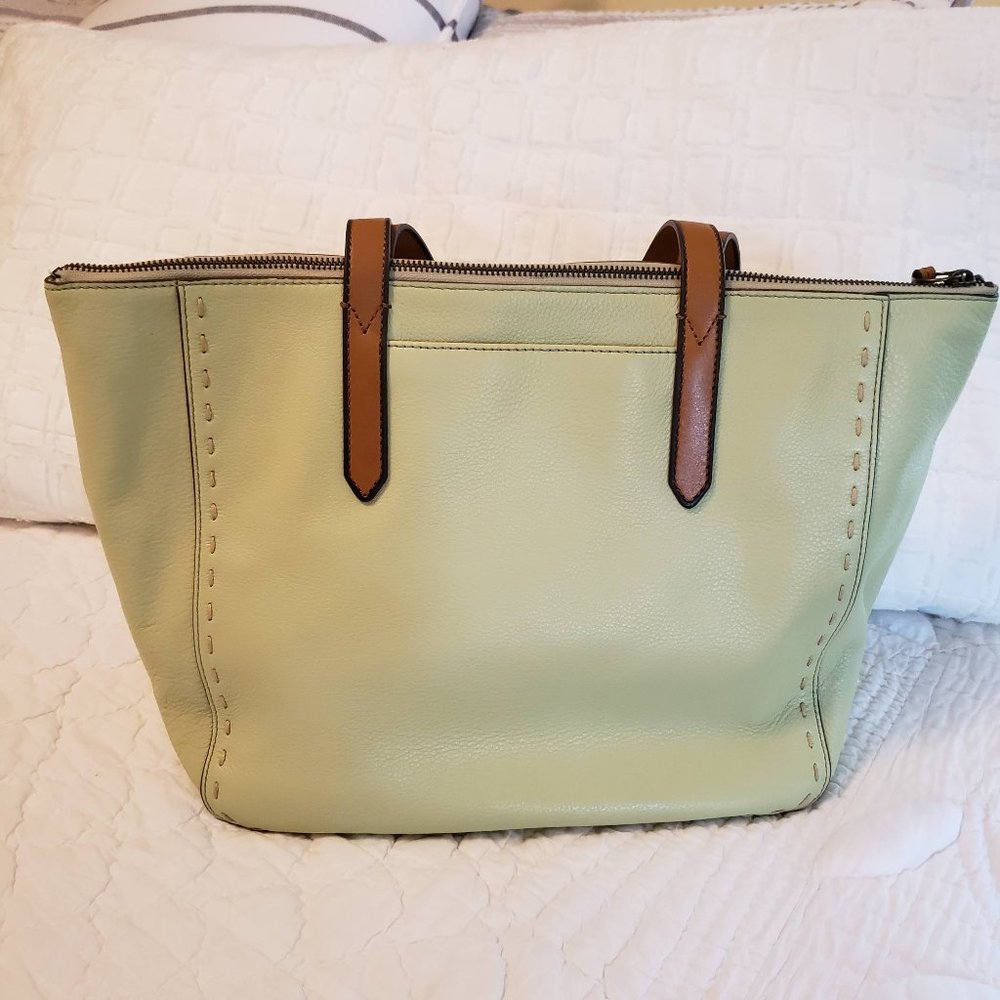 Fossil Tote Bag And Matching Wristlet - image 3